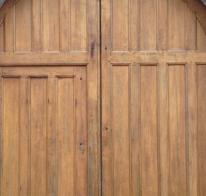 Porte en bois à PontPoint
